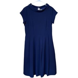 Modest retro dress with lined skirt, short sleeves, boat neck with collar. Sz 14